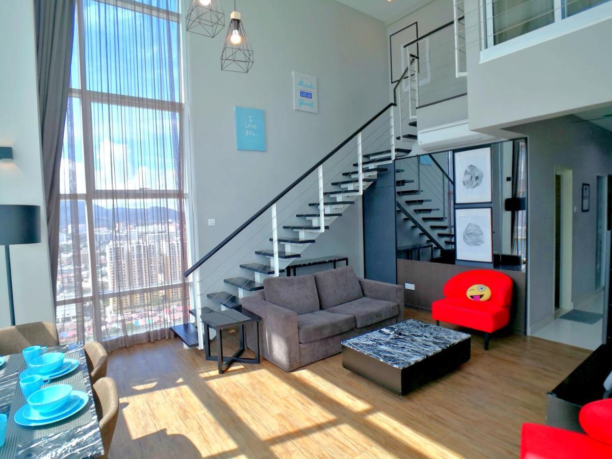 Maritime Suites By Comfy George Town Exterior foto